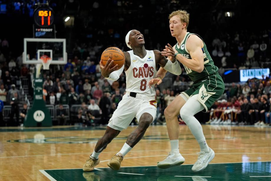 [图]雄鹿118-116险胜骑士 波特准绝杀阿伦27+11